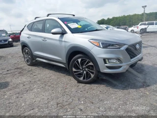 HYUNDAI HYUNDAI TUCSON SPORT