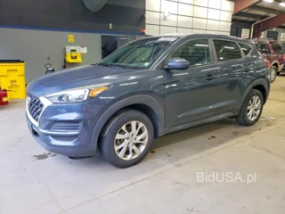 HYUNDAI TUCSON SE