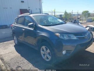 TOYOTA TOYOTA RAV4 XLE