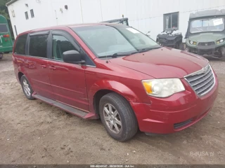 CHRYSLER CHRYSLER TOWN & COUNTRY NEW LX