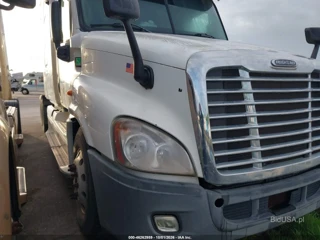 FREIGHTLINER FREIGHTLINER CASCADIA 125