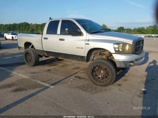 DODGE DODGE RAM 1500 SLT