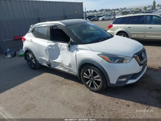 NISSAN NISSAN KICKS SR XTRONIC CVT