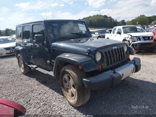 JEEP JEEP WRANGLER UNLIMITED SAHARA