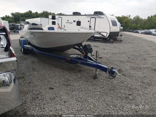 MARINE MFG MARINE MFG MIRACLE MARINE    2060PROWLE