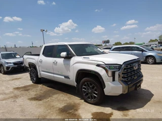 TOYOTA TOYOTA TUNDRA HYBRID PLATINUM HYBRID CREWMAX 5.5' BED