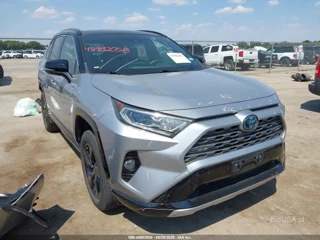 TOYOTA TOYOTA RAV4 HYBRID XSE