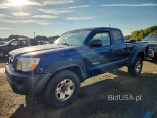 TOYOTA TACOMA BASE