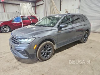 VOLKSWAGEN TIGUAN SE