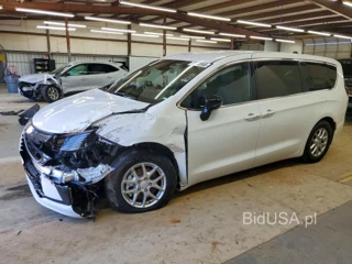 CHRYSLER PACIFICA SELECT