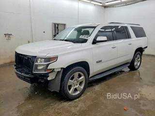 CHEVROLET SUBURBAN C1500 LT
