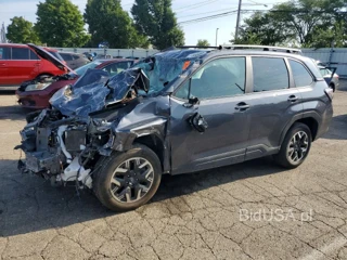 SUBARU FORESTER PREMIUM