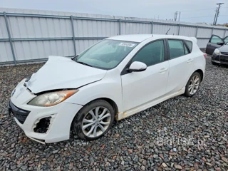 MAZDA 3 S