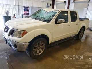 NISSAN FRONTIER SL