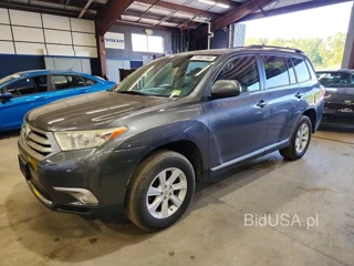 TOYOTA HIGHLANDER PLUS