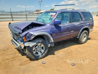 TOYOTA 4RUNNER SR5