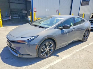 TOYOTA PRIUS XLE