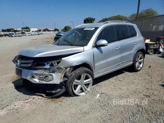 VOLKSWAGEN TIGUAN S