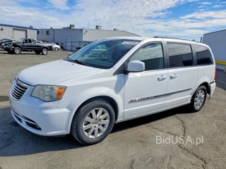 CHRYSLER TOWN & COUNTRY TOURING