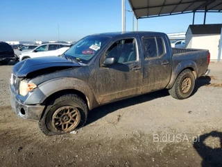NISSAN FRONTIER SE