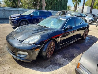PORSCHE PANAMERA S
