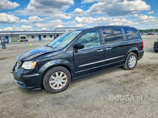 CHRYSLER TOWN & COUNTRY TOURING