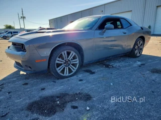 DODGE CHALLENGER SXT