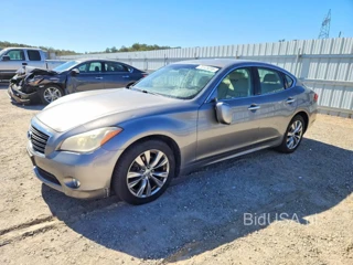 INFINITI M37 BASE