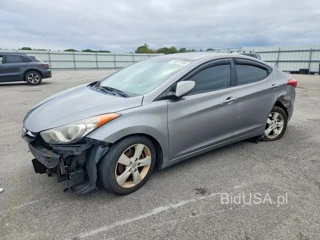 HYUNDAI ELANTRA GLS