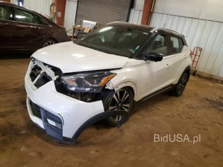 NISSAN KICKS SR