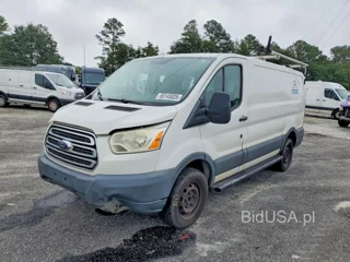 FORD TRANSIT 250