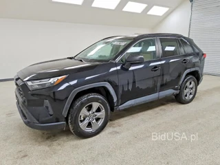 TOYOTA RAV4 LE