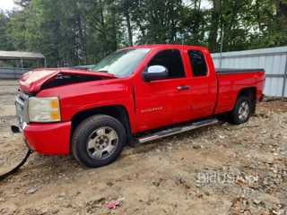 CHEVROLET SILVERADO C1500 LT