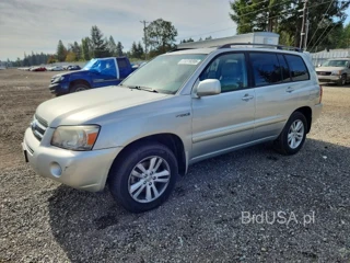 TOYOTA HIGHLANDER HYBRID