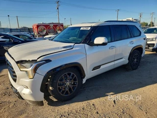 TOYOTA SEQUOIA PLATINUM