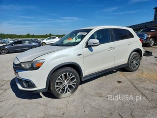 MITSUBISHI OUTLANDER SPORT SE
