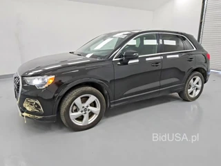AUDI Q3 PREMIUM 40