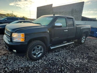 CHEVROLET SILVERADO K1500 LTZ