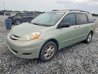 TOYOTA SIENNA CE 7-PASSENGER