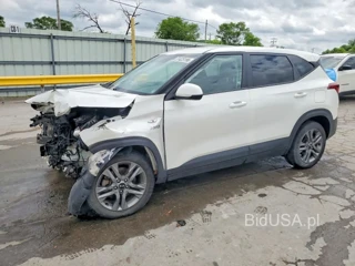 KIA SELTOS LX