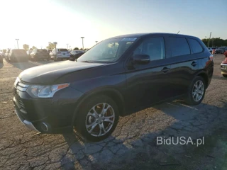 MITSUBISHI OUTLANDER SE