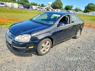 VOLKSWAGEN JETTA SE
