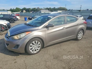 HYUNDAI ELANTRA GLS