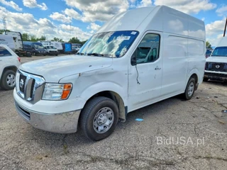 NISSAN NV 2500