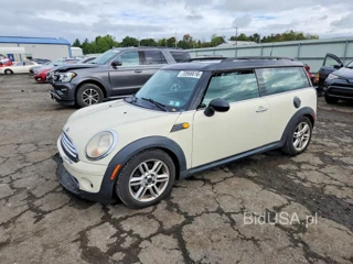 MINI COOPER CLUBMAN