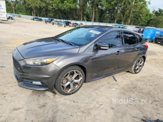 FORD FOCUS ST