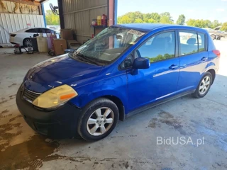 NISSAN VERSA 1.8 S