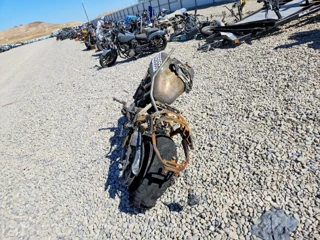 KAWASAKI VN900 C