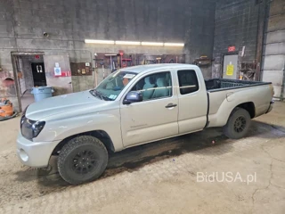 TOYOTA TACOMA BASE