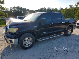 TOYOTA TUNDRA SR5